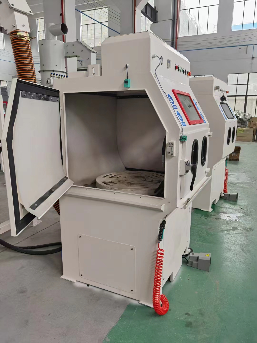 东城移动式抛丸机的工作原理?